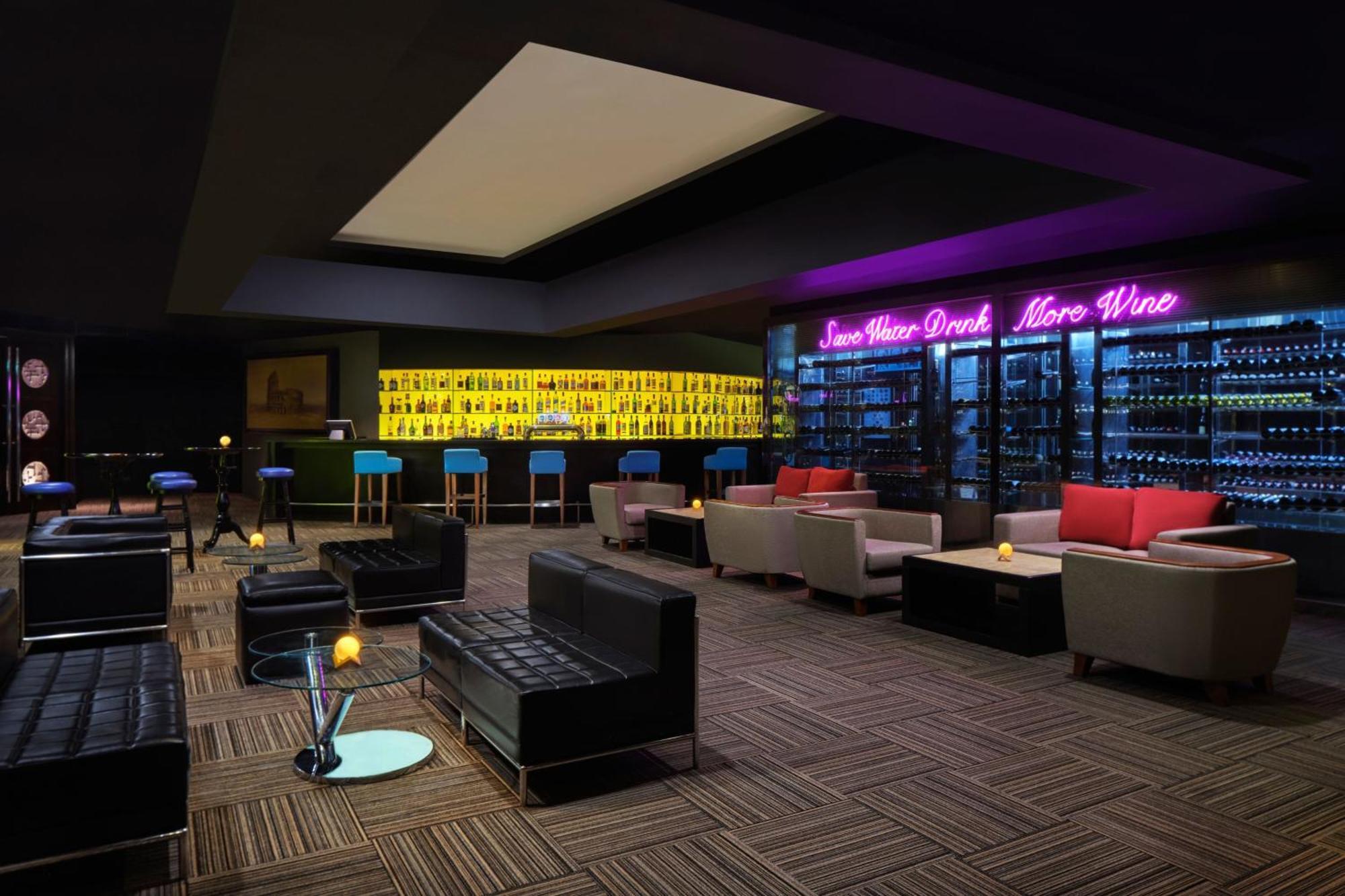 Le Meridien Hotel 5*